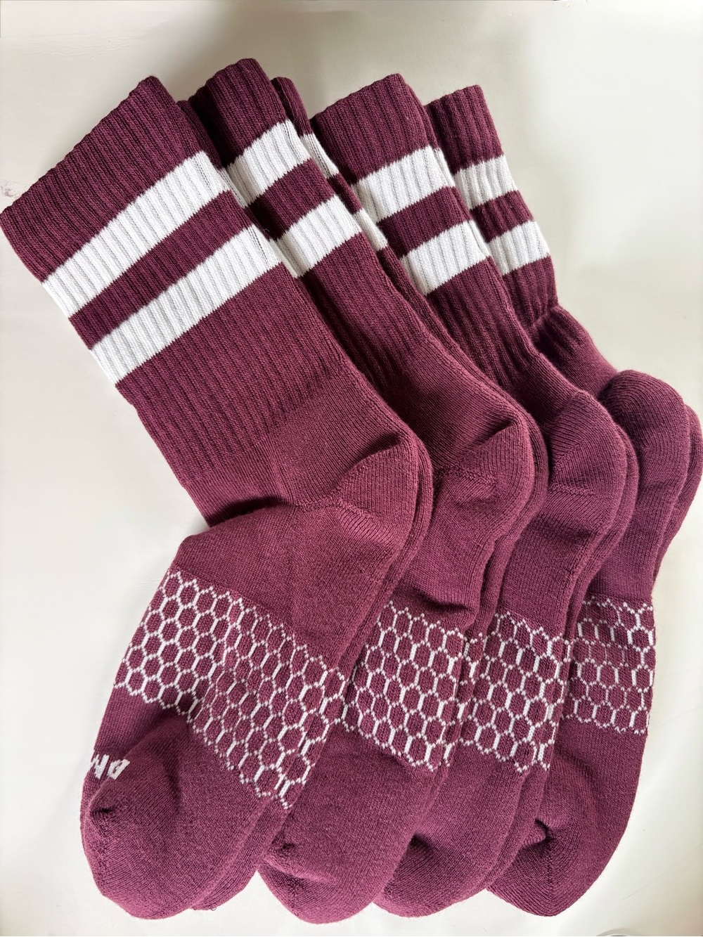 Bombas 4-pack Cushioned Athletic Half Calf Socks Maroon Striped Size M